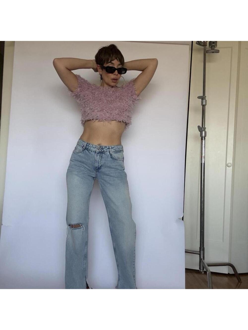 Zara Pink feather crop top - Picture 5 of 8